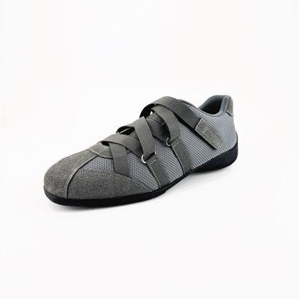 圖片 芭蕾舞風格-交叉帶休閒運動鞋 (Ballet-inspired cross-strap Casual sneakers)