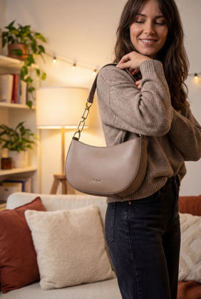 圖片 Footspot 新月形肩背包 (Footspot Crescent Shoulder Bag  )