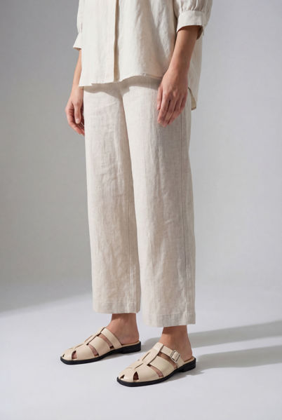 圖片 羅馬編織涼鞋 (Closed-toe Roman woven sandal )